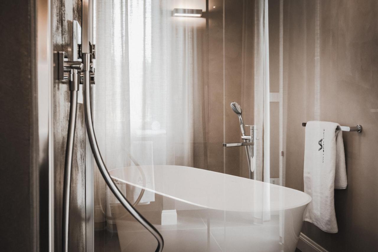Adelaide Relais & Wine Resort *