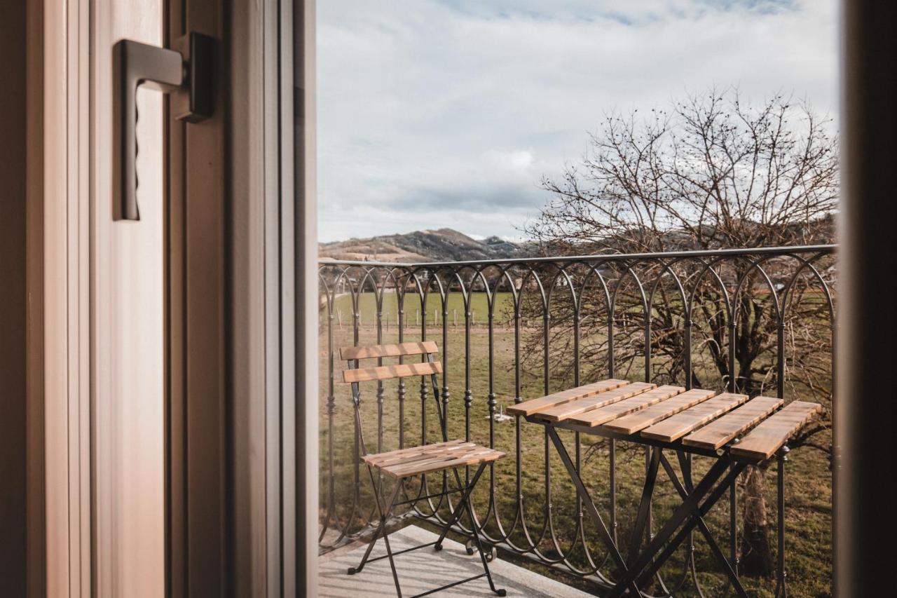 Adelaide Relais & Wine Calamandrana