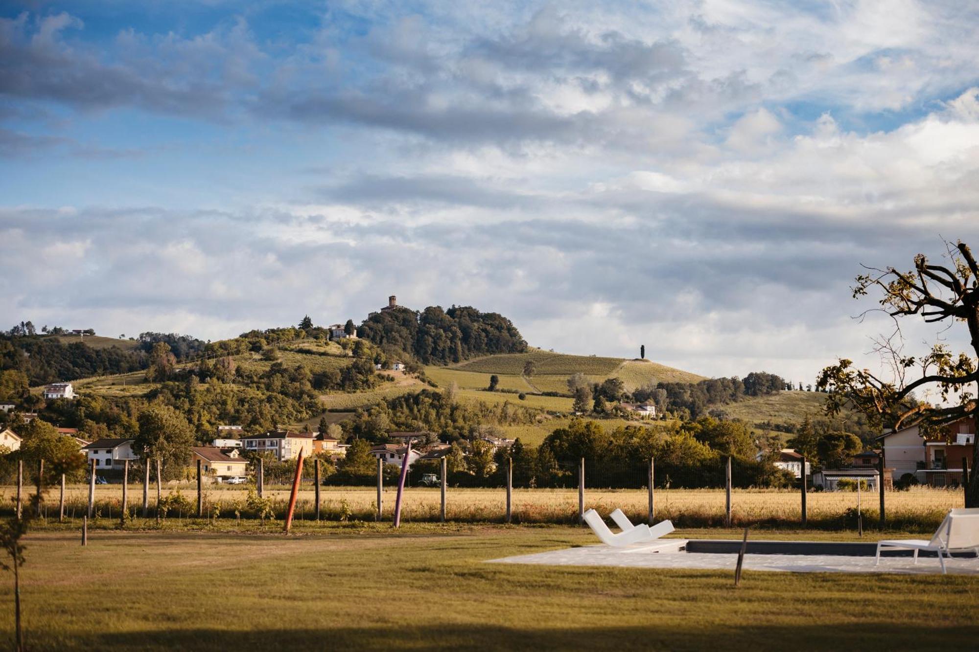 Resort Adelaide Relais & Wine *